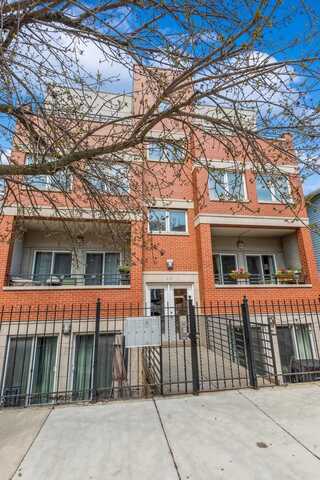2126 W Armitage Avenue, Chicago, IL 60647