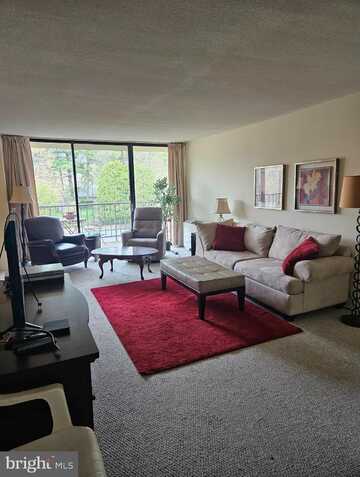 801 YALE AVENUE, SWARTHMORE, PA 19081