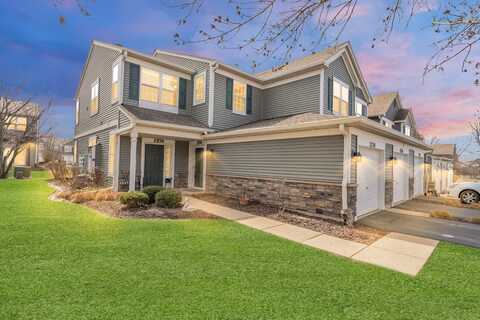 2574 Golf Ridge Circle, Naperville, IL 60563