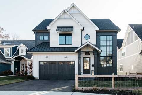 905 N Webster Street, Naperville, IL 60563