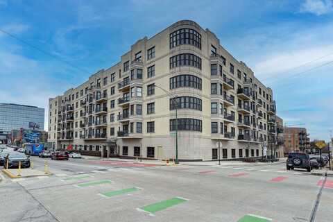 520 N Halsted Street, Chicago, IL 60642