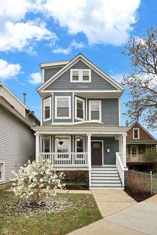 4504 N Keokuk Avenue, Chicago, IL 60630