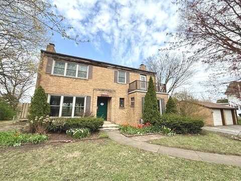 1027 Dekalb Avenue, Sycamore, IL 60178