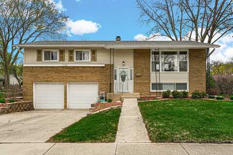 1102 E Paddock Drive, Palatine, IL 60074