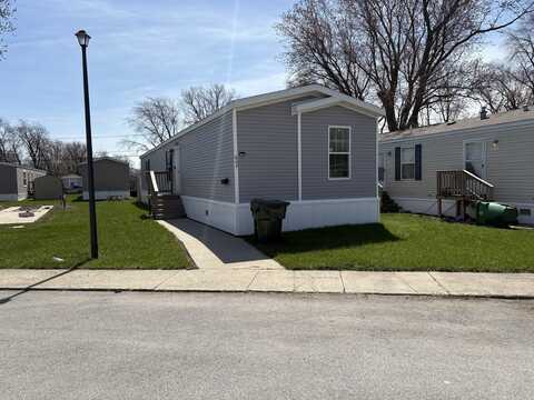 602 Virginia Avenue, Lynwood, IL 60411