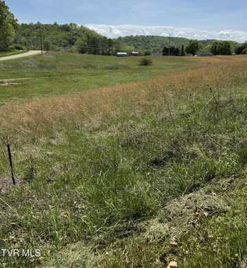 3840 Lake Valley Road, Kingsport, TN 37664