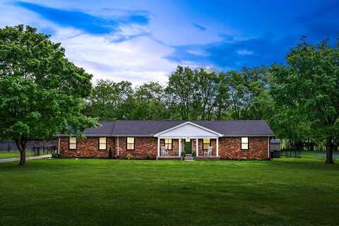 2010 N Bass Dr, Mount Juliet, TN 37122