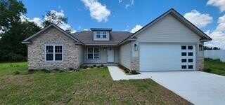 3903 Pecan Dr, Valdosta, GA 31605