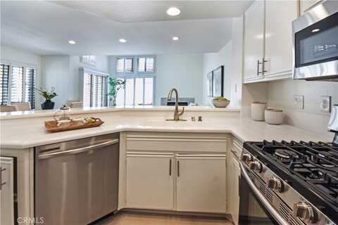 85 Briarglen, Irvine, CA 92614