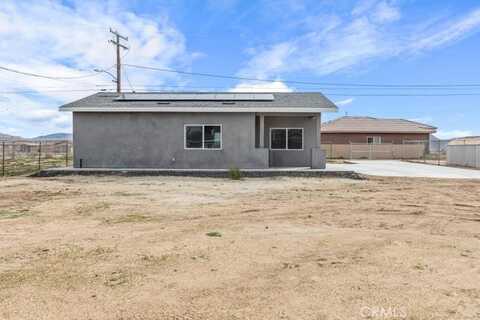 14115 Quinnault Road, Apple Valley, CA 92307