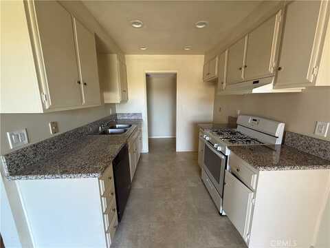 6600 Warner Avenue, Huntington Beach, CA 92647