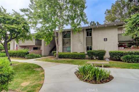 8566 Van Ness Court, Huntington Beach, CA 92646