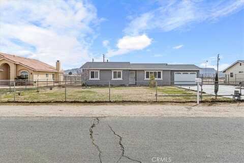 14115 Quinnault Road, Apple Valley, CA 92307