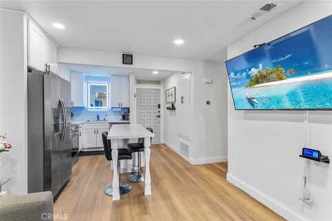 28691 Via Las Flores, Murrieta, CA 92563