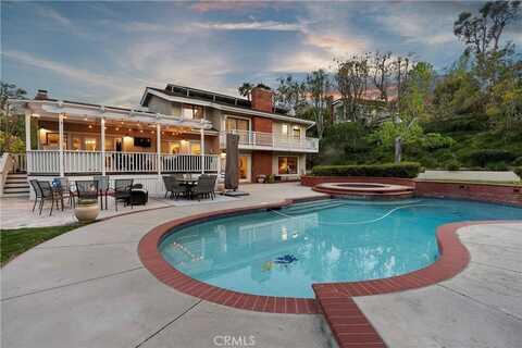 25631 Rangewood Road, Laguna Hills, CA 92653