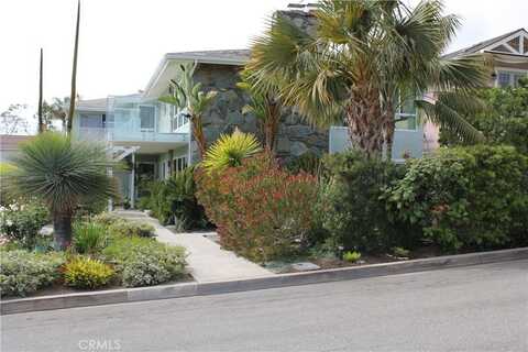370 Locust Street, Laguna Beach, CA 92651