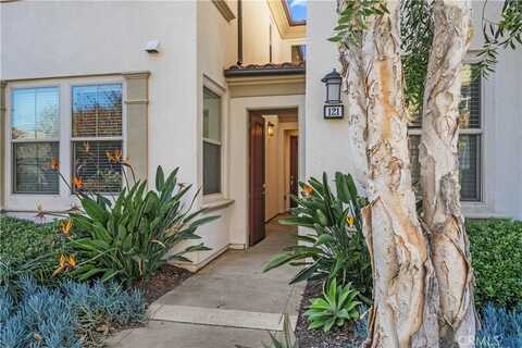 121 Wild Rose, Lake Forest, CA 92630