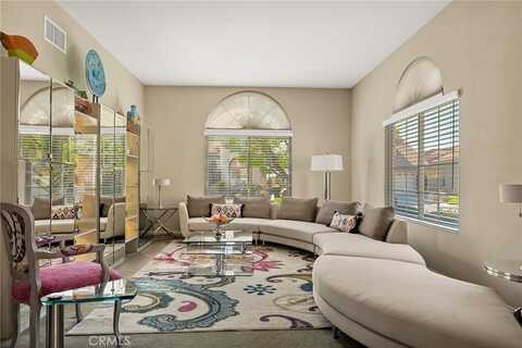 1521 Fairway Oaks Avenue, Banning, CA 92220