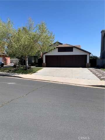 18810 Oakview Way, Lake Elsinore, CA 92530