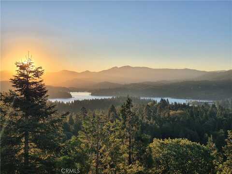 432 Grizzly Road, Lake Arrowhead, CA 92352
