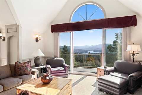 432 Grizzly Road, Lake Arrowhead, CA 92352