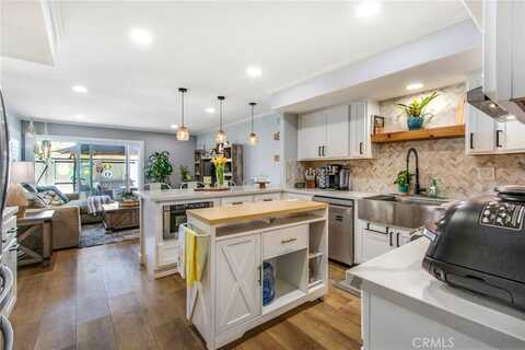 19481 Sandcastle Lane, Huntington Beach, CA 92648