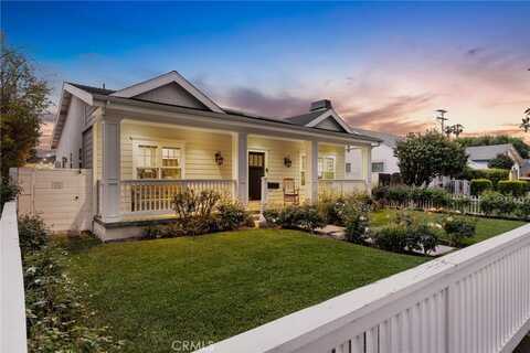 4512 Stansbury Avenue, Sherman Oaks, CA 91423