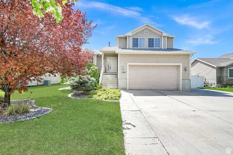 1367 W 2400 S, Woods Cross, UT 84087