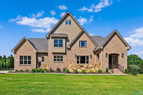 13 Sanders Hill Way, Gurley, AL 35748