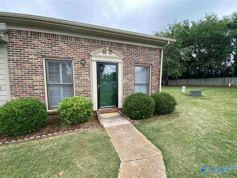 8136 Oldfield Road, Huntsville, AL 35802
