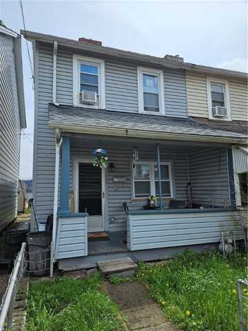 113 Ohio St, Stowe, PA 15136