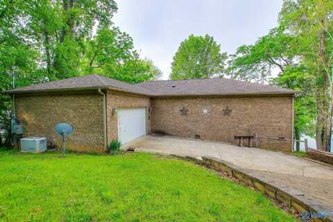 7995 Blue Springs Drive, Athens, AL 35611