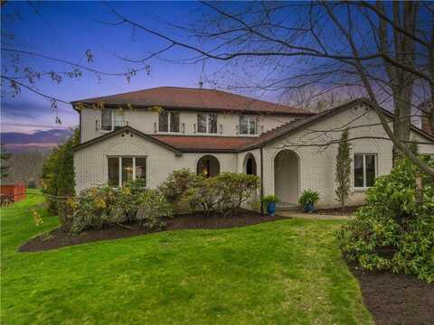 1644 King James Dr, Sewickley, PA 15237
