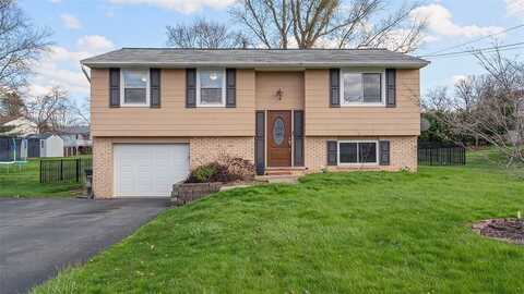 127 Bainbridge Dr, Centertown, PA 15001