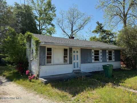 1805 Martin Luther King Jr Drive, Lumberton, NC 28358