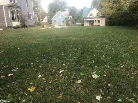 913 Wells Street, Burlington, IA 52601