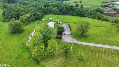 2286 Glasgow Road, Fairfield, IA 52556
