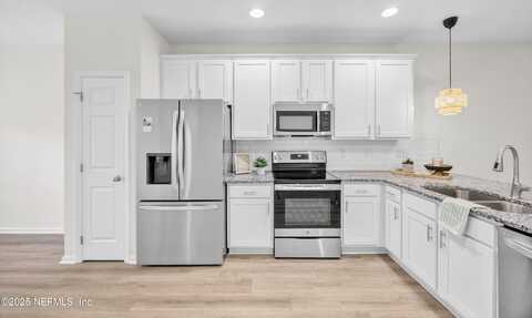 2295 SANDY BAY Lane, Jacksonville, FL 32233