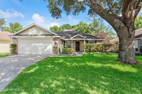 12448 HATTON CHASE Lane W, Jacksonville, FL 32258