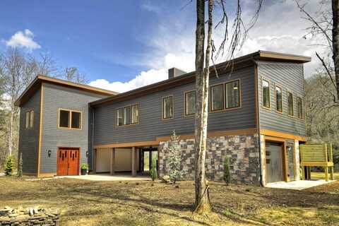 494 Riverbend Manor, Blue Ridge, GA 30513