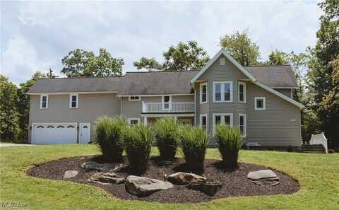 5104 Abigail Drive, Lyndhurst, OH 44124
