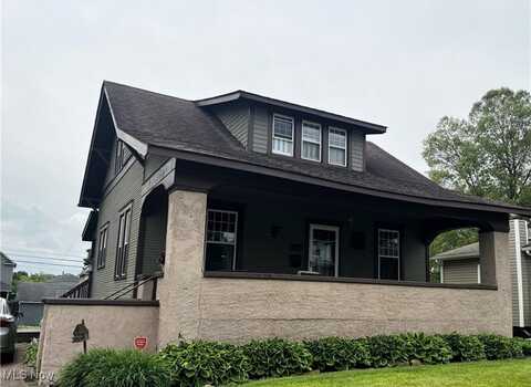 353 W North Avenue, East Palestine, OH 44413