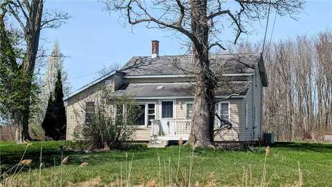 6693 Bushnell Road, Conneaut, OH 44030