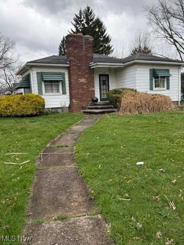 2063 Goodyear Boulevard, Akron, OH 44305