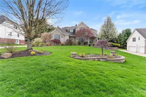 420 Wakefield Run Boulevard, Hinckley, OH 44233