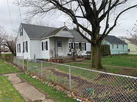 4217 Harrison Avenue NW, Canton, OH 44709
