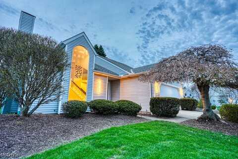 17971 Framingham Oval, Strongsville, OH 44136