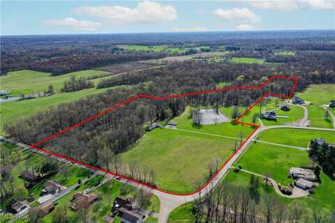 1212 Bedford Road, Lowellville, OH 44436
