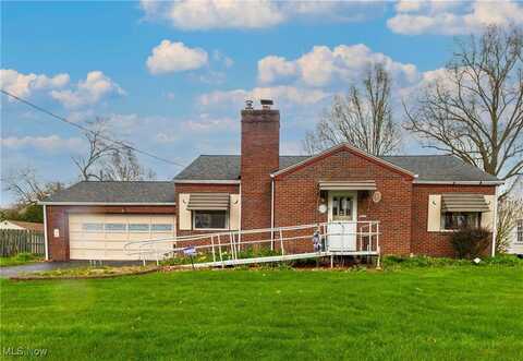 3631 Dover Road, Youngstown, OH 44511