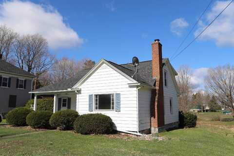 626 Main Street, Derby, VT 05830
